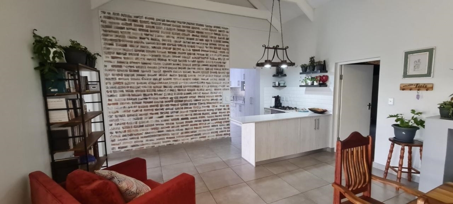 To Let 5 Bedroom Property for Rent in Laguna Sands Western Cape